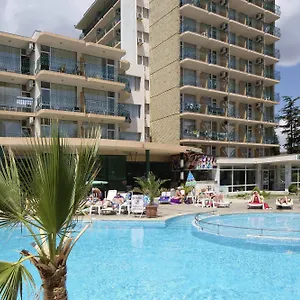 3* Otel Arda